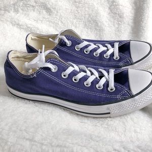 Size 9 Navy Converse All Stars